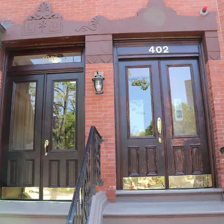 Charming In Brownstone, C.ave#5 Boston