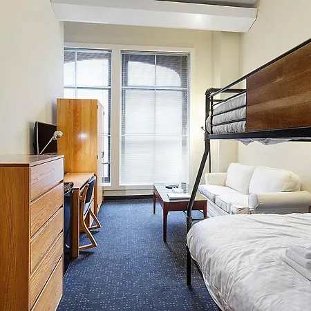 Studio Ready 4 Students & Traveling Professionals! 310 Apartment