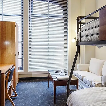 Studio Ready 4 Students & Traveling Professionals! 310 * Boston