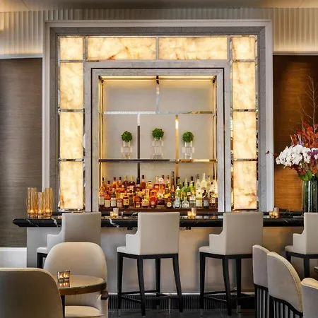 Hotel Four Seasons One Dalton Street, 5*