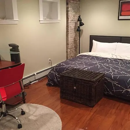 Apartment Parking - Private Entrance - King Beds *