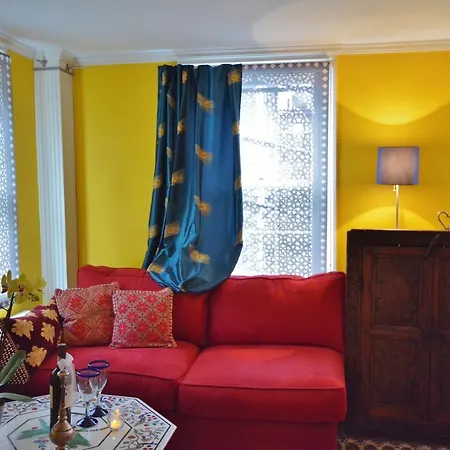 Bed & Breakfast Moroccan Boutique Boston