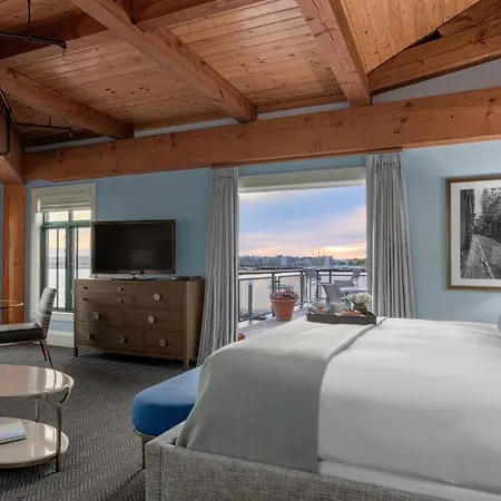 Yacht Haven Inn Boston