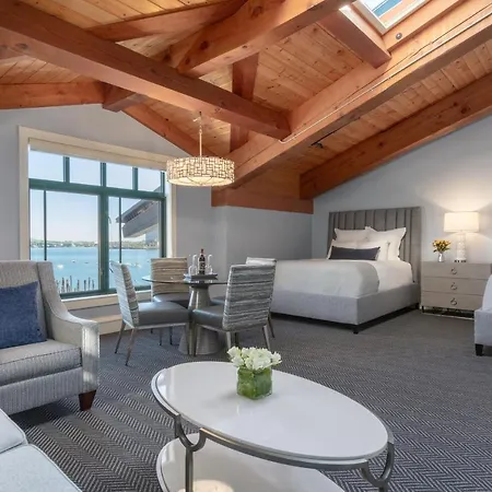 Inn Yacht Haven Boston
