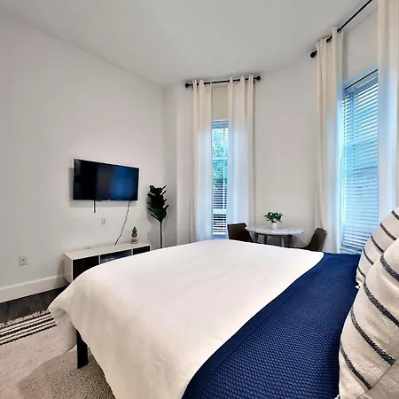Good Aparthotel 3*