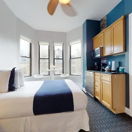 Cozy Downtown Studio, #45 Apartment *