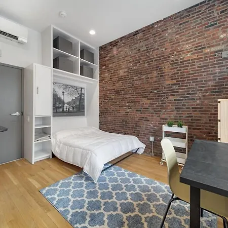 Apartment Simple Furnished In The Heart Of Boston