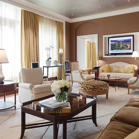 Four Seasons 5* Boston
