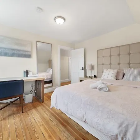 5br 2bh Bright & Spacious In Brighton