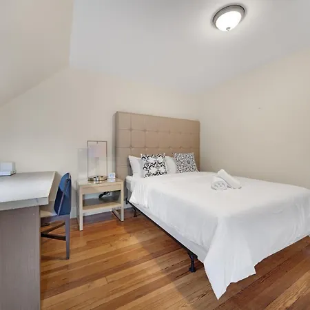 5br 2bh Bright & Spacious In Brighton Apartment Boston