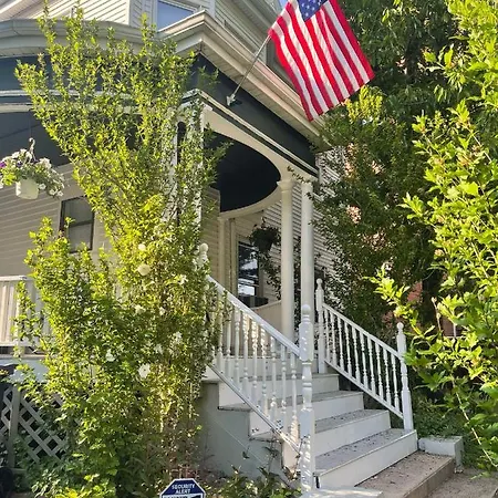 Homestay Monadnock Boston