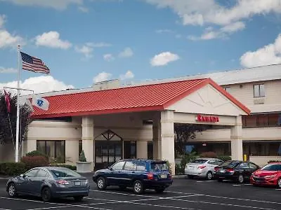 Ramada By Wyndham Hotel Boston