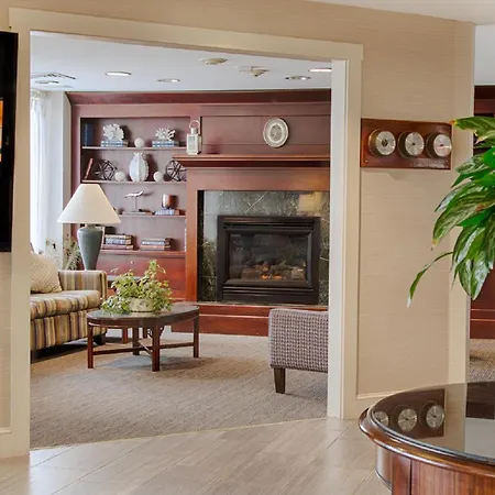 Ramada By Wyndham Boston