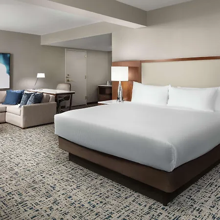 Hilton Logan Airport 4* Boston