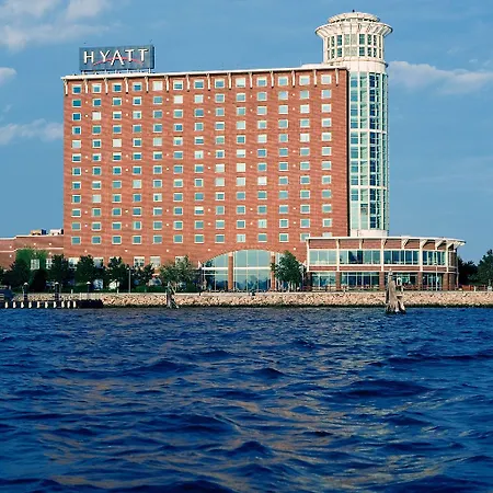 Hyatt Regency Harbor 4*