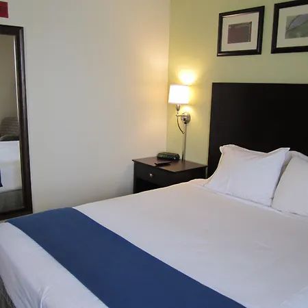 Express By Ihg 3*