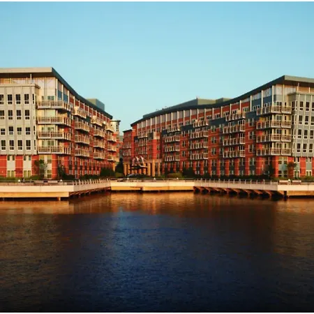 Battery Wharf Hotel, Waterfront 4* Boston