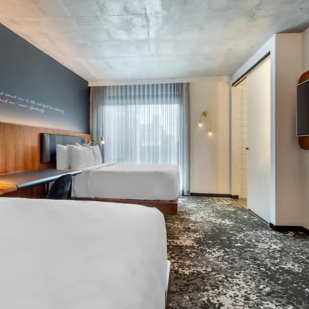 Cambria Downtown - Seaport Hotel 4*