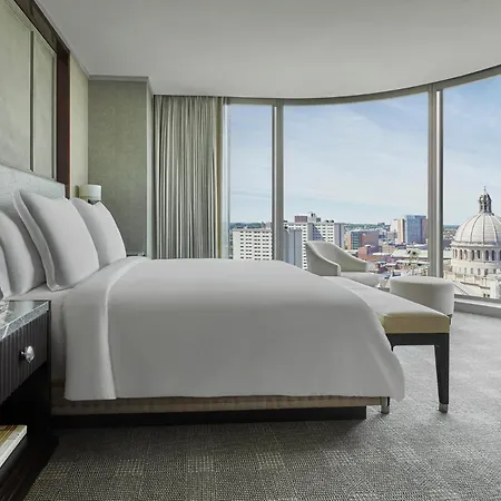 Hotel Four Seasons One Dalton Street, 5*