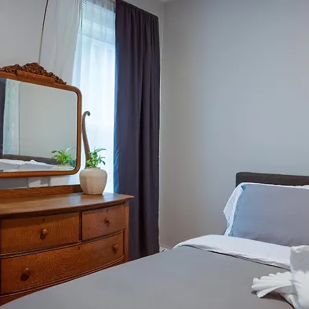 Three Bedroom * Boston