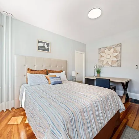 Apartment Cozy Up In 5br Near Charming Oak Square Boston