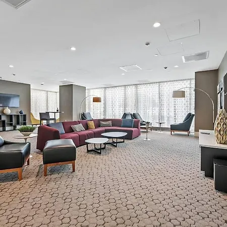 Sparkling 2br / 2ba In Back Bay Apartment