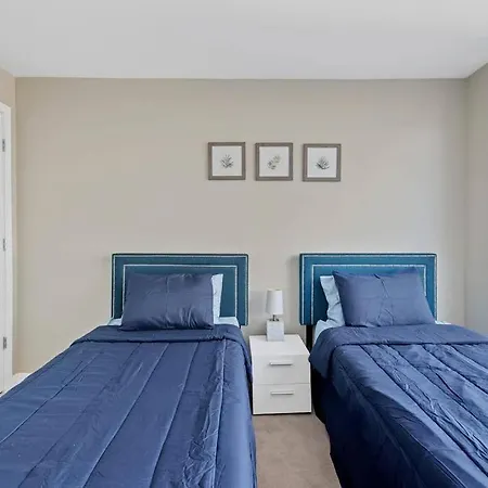 Sparkling 2br / 2ba In Back Bay *
