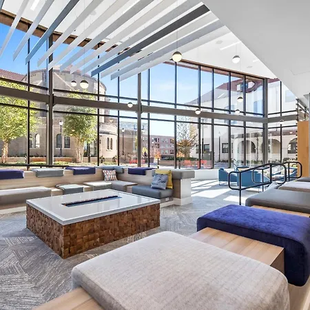 Apartment Spacious Chic 1br On Washington St By Gia Boston