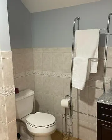 Homestay Comfortable Loft With Private Bathroom Boston