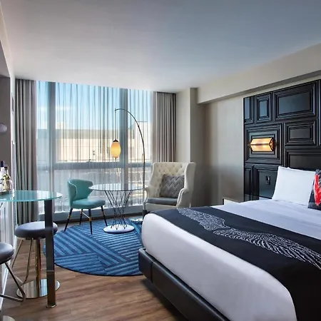 W 4* Boston