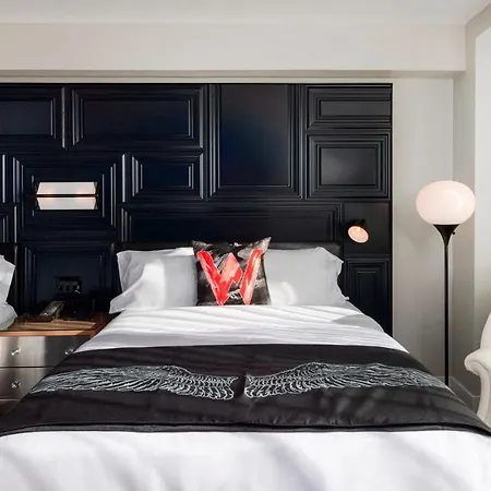 Hotel W 4*