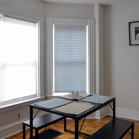 Holiday home Historical Urban Oasis Boston