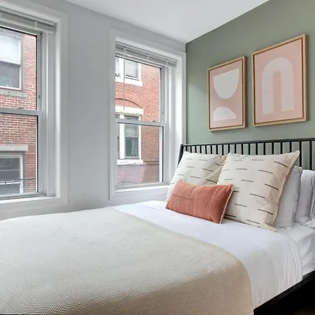 Cozy N End 2br Steps From Harborwalk Bos-448 *