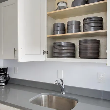 Cozy N End 2br Steps From Harborwalk Bos-448 Boston