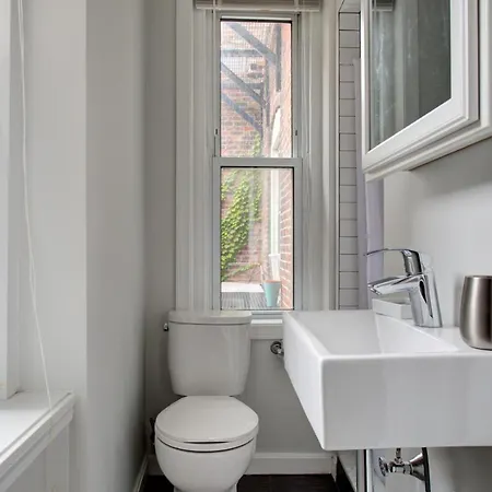 Cozy N End 2br Steps From Harborwalk Bos-448 Boston