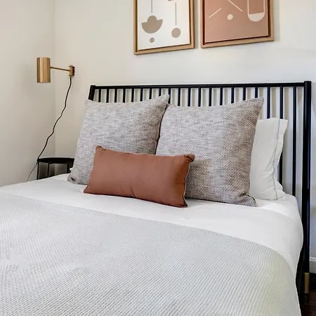 Newly Newly Renovated S 2br Bos-456 *