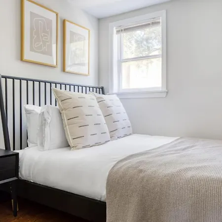 Newly Newly Renovated S 2br Bos-457 Apartment *