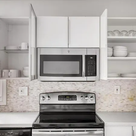 Savin Hill 3br Nr Red Line Bos-712 Apartment