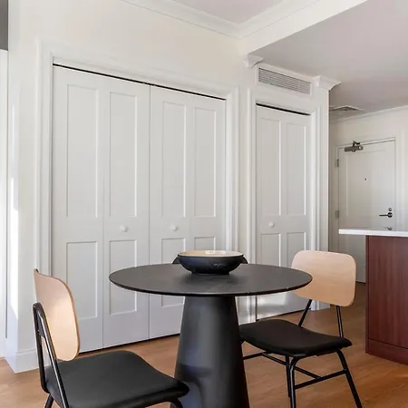 Apartment Chestnut Hill 1br W Wd Gym Nr Hancock Village Bos-803 *
