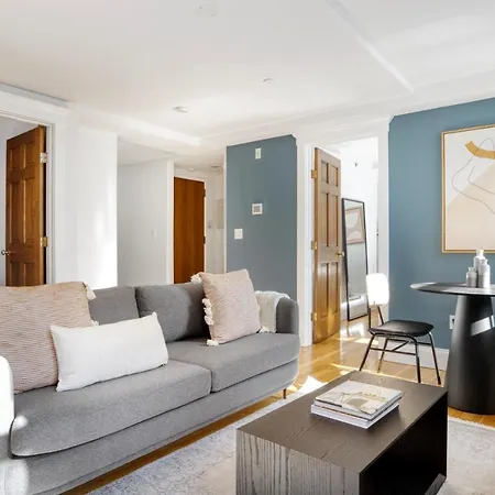 Beacon Hill 2br W Wd Nr Common Bos-827