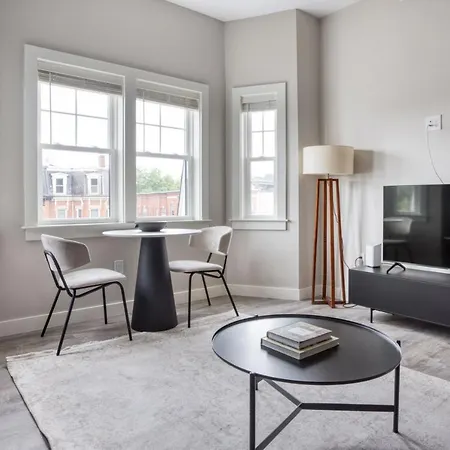 Apartment Roxbury 1br W Wd Nr Nubian Square Bos-733 *