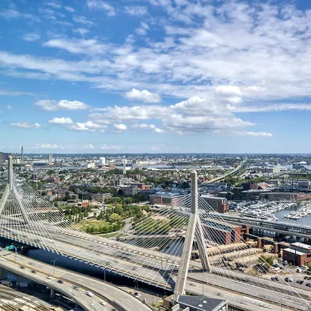 N Station W Wd Gym Nr Td Garden Bos-707 Boston