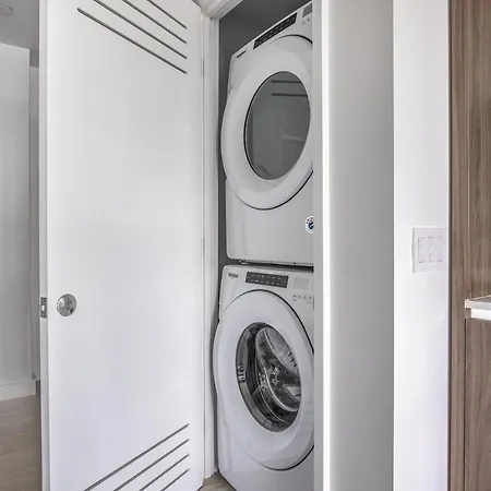 Apartment Seaport 1br W Gym Pool Wd Doorman Bos-281 *