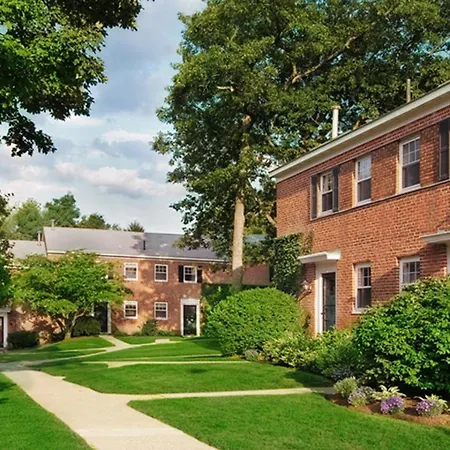 Apartment Chestnut Hill 1br W Wd Gym Nr Hancock Village Bos-804 *