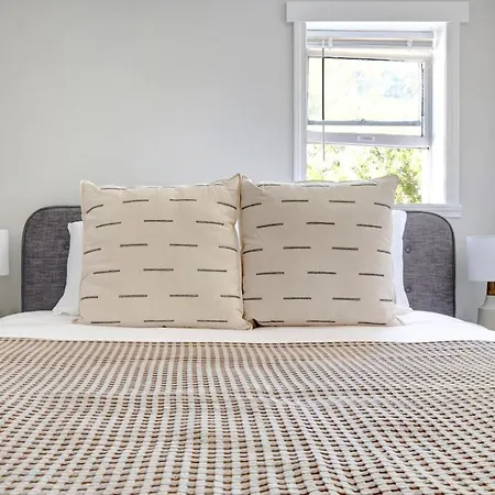 Newly Newly Renovated S 2br Bos-456 Apartment Boston