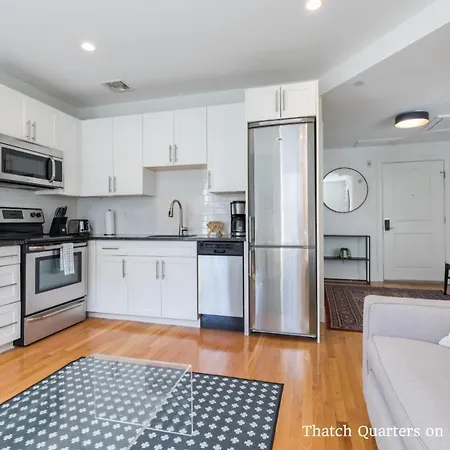 Apartment West Broadway Quarters By Thatch Boston