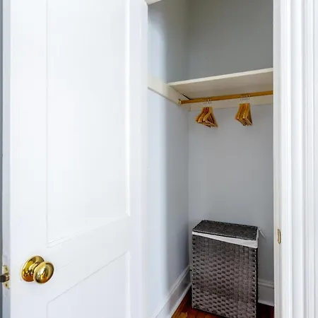 1br Steps From Longwood The T Multiple Schools Bos-341