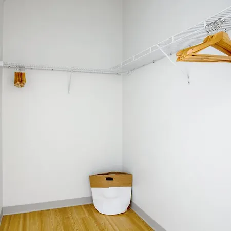 Apartment S 1br W Gym Wd By Seaport Lawn On D Bos-335 Boston