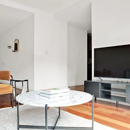 Apartment N Station 1br W Gym Roofdeck Nr Td Garden Bos-543
