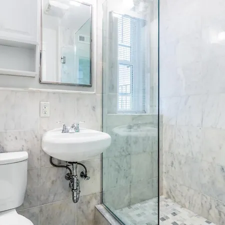 Apartment 1br Steps From Longwood The T Multiple Schools Bos-341 *